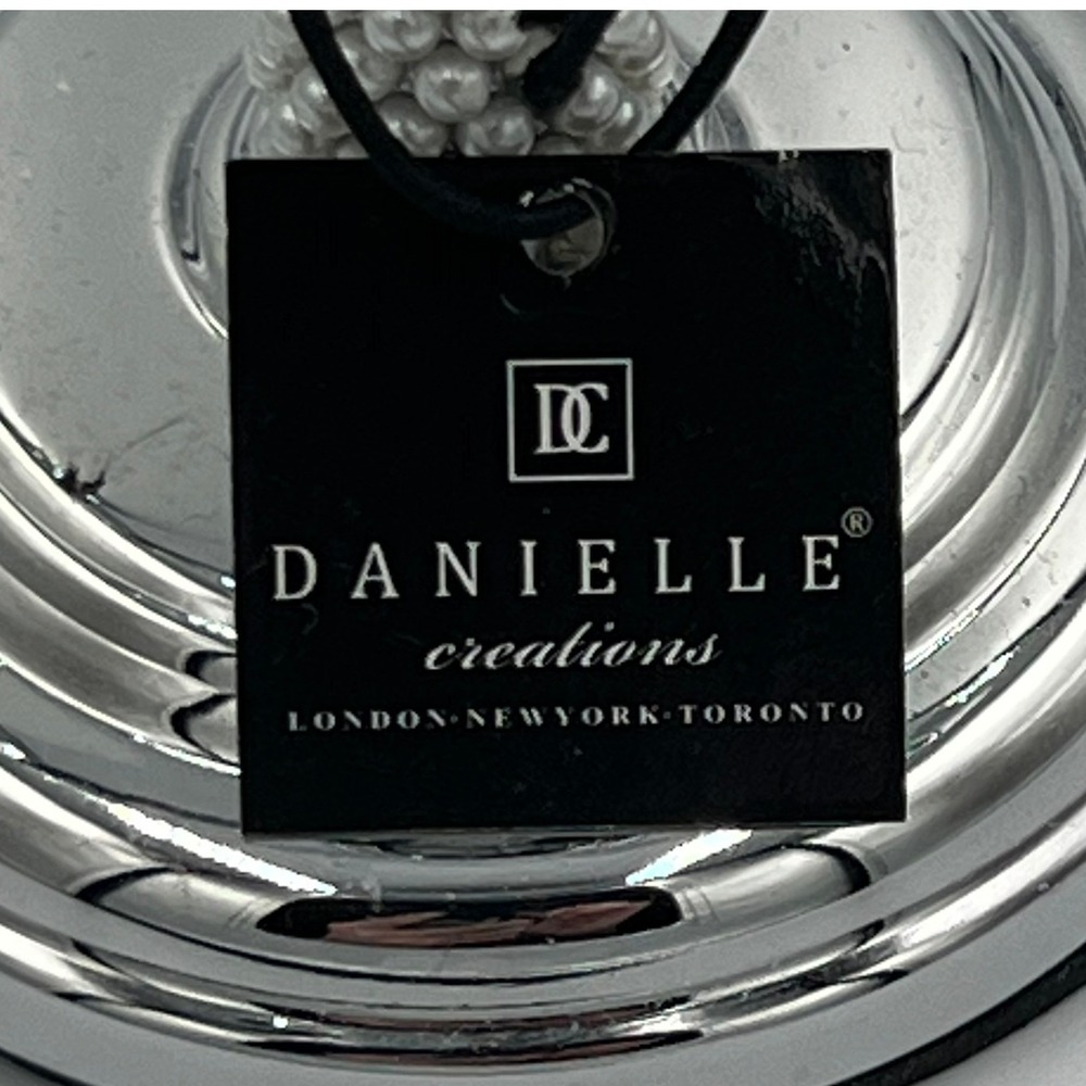 Danielle Creations Vanity Mirror Women OS Silver Brand New Pearl Stem 4X Swivel - Picture 3 of 5
